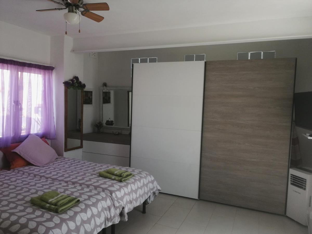 Studio Apartment With Private Terrace, Jacuzzi & Views Mosta Dış mekan fotoğraf